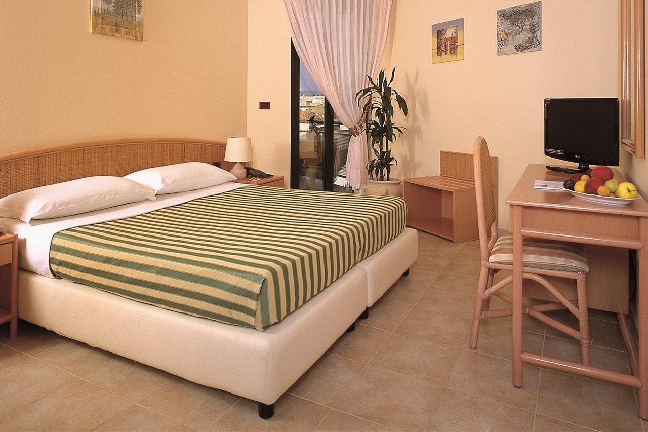 Rina Hotel Alghero Esterno foto